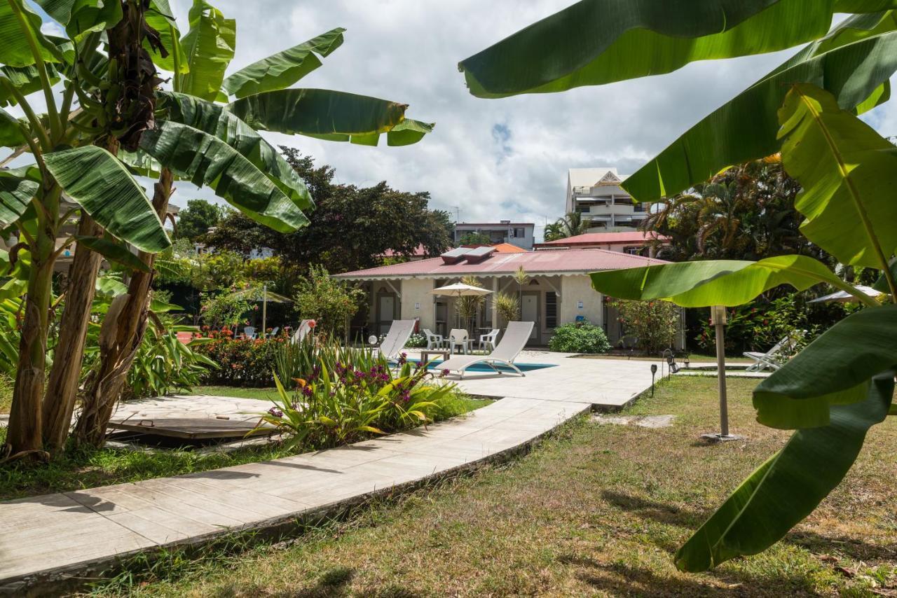 Hotel Les Bananiers Le Gosier  Exteriér fotografie