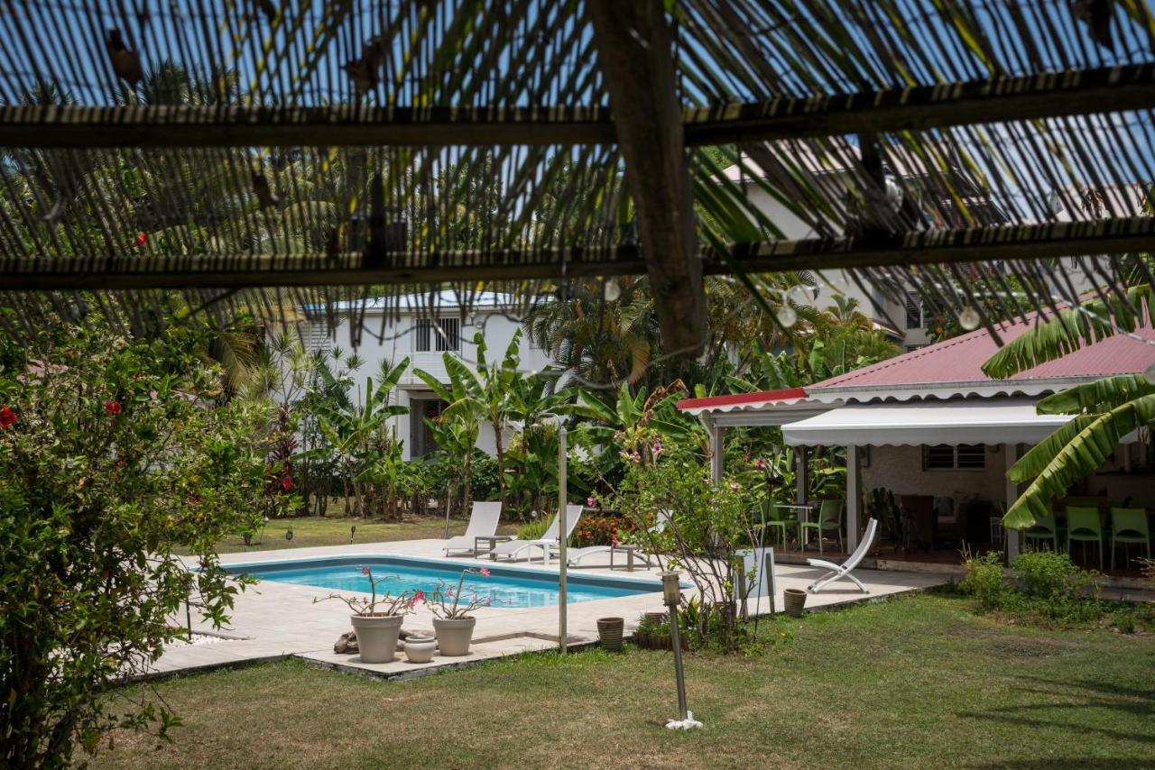 Hotel Les Bananiers Le Gosier  Exteriér fotografie